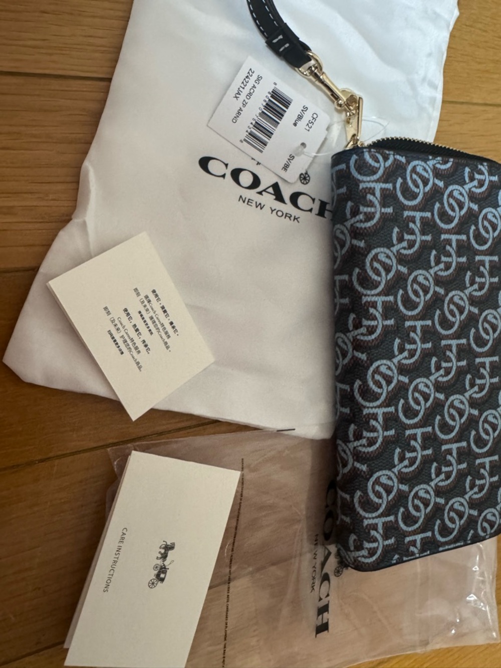 Coach Denim Blue Wallet with design - Picture 5 of 5
